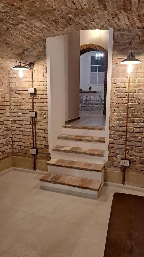דירות וינצ'י Casina Di Alice 0*,